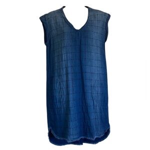 Anthro CLOTH & STONE denim-look top, relaxed fit, topstitched, frayed edge S